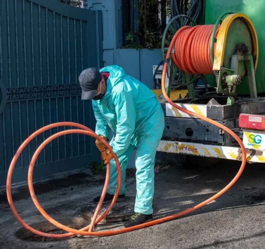 sewage-cleaning-services-500x500